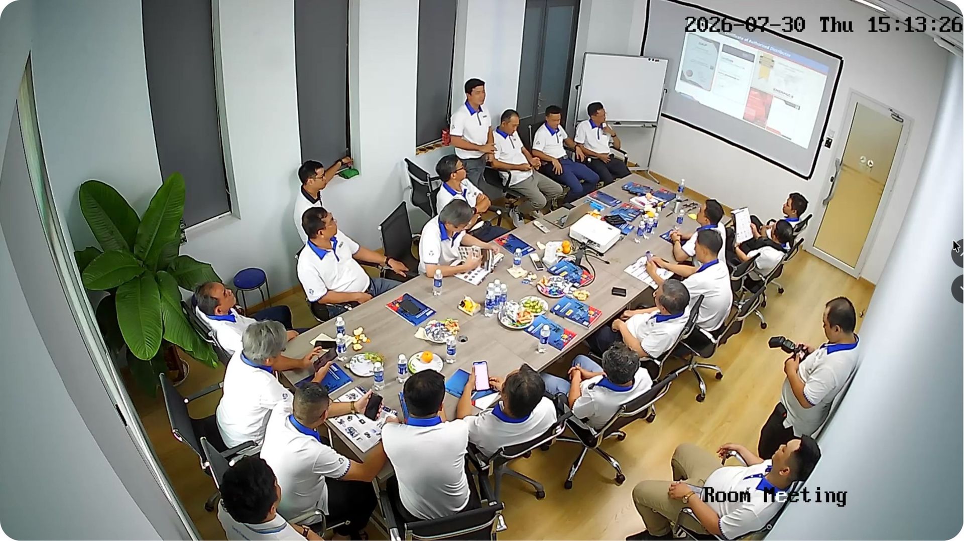 Phòng họp kỹ thuật Davita BKACo